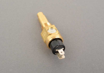 Sensor de temperatura con aviso OEM 62161360870 para BMW E28 535i, M5 / E24 635CSi / E23 735i. Original BMW.