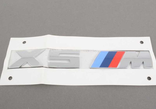 Emblema "X5 M" OEM 51148057980 para BMW F85. Original BMW.
