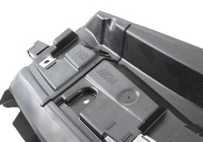 Conducto de aire para radiador OEM 51748054117 para BMW F80, F80N, F82, F82N, F83, F83N. Pieza original BMW.