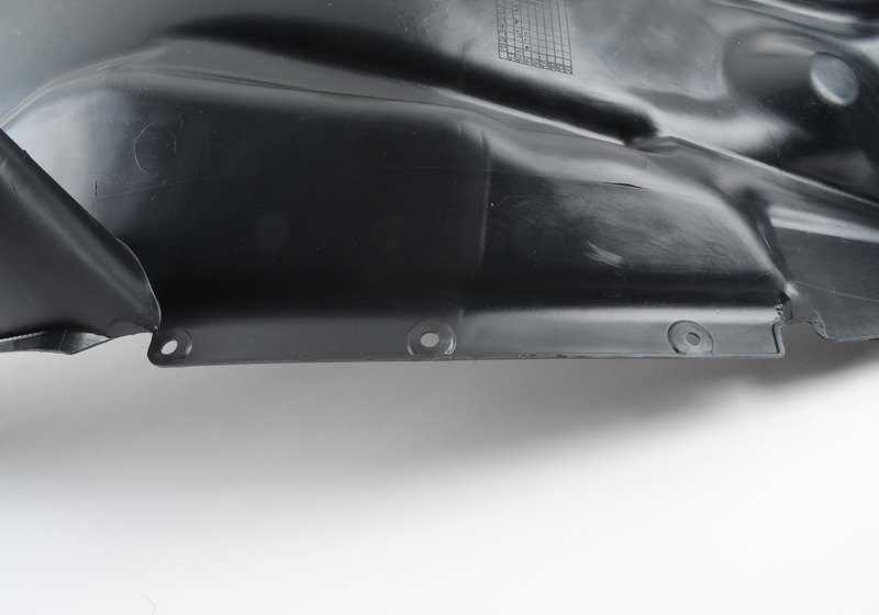 Wheel arch cover front rear left for BMW F82, F83 (OEM 51718056409). Original BMW.
