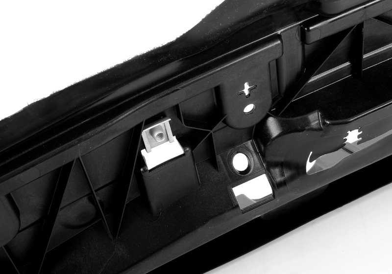 Conducto de aire para radiador OEM 51748054117 para BMW F80, F80N, F82, F82N, F83, F83N. Pieza original BMW.