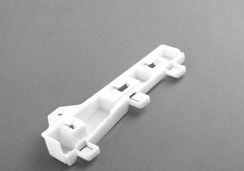 Soporte izquierdo OEM 51778054315 para BMW F80, F80N, F82, F82N, F83, F83N. Pieza original BMW.