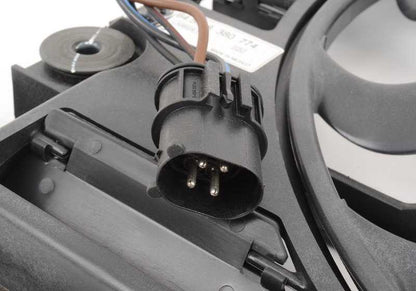 Ventilador adicional OEM 64548380774 para BMW Serie 7 E38 {725tds, 728i} con motor M51 o M52. Compatible con versiones automáticas y manuales. Original BMW.
