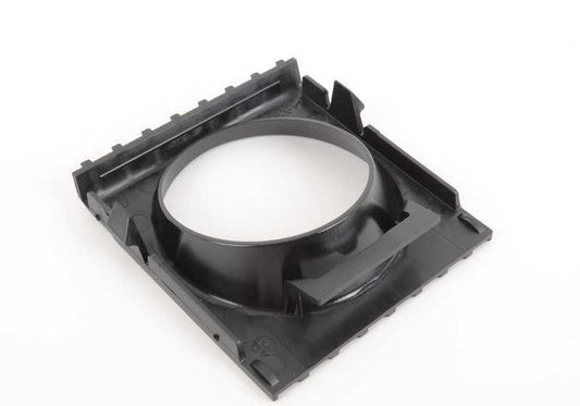 Rejilla lateral inferior derecha OEM 51117069506 para BMW E63 y E64. Original BMW.