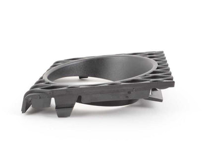 Rejilla lateral inferior derecha OEM 51117069506 para BMW E63 y E64. Original BMW.