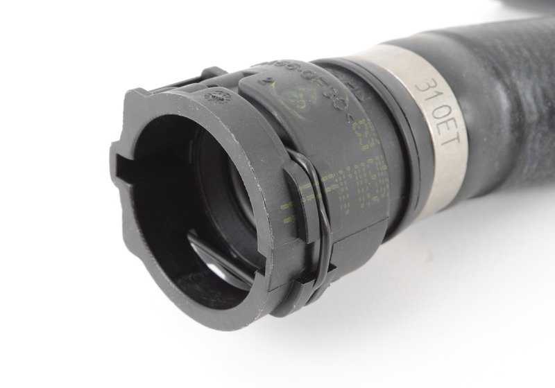 OEM connection sleeve 11537835250 for BMW E60, E61, E63, E64. Refrigeration system tube. Original BMW.