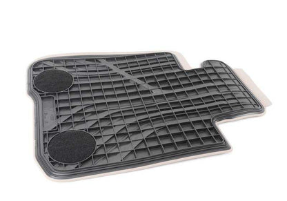 Alfombrillas todo clima delanteras OEM 51472348157 para BMW F32, F82 M4, F33, F36 Gran Coupé... y más. Original BMW.