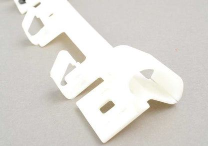 Pilar molding support OEM 51438268168 for BMW E46 316i (all compatible models). Original BMW replacement.