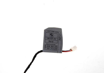 Luz de maneta puerta izquierda OEM 63317181313 para BMW E90, E90N, E91, E91N, E84. Iluminación original para tirador de puerta. Recambio original BMW.