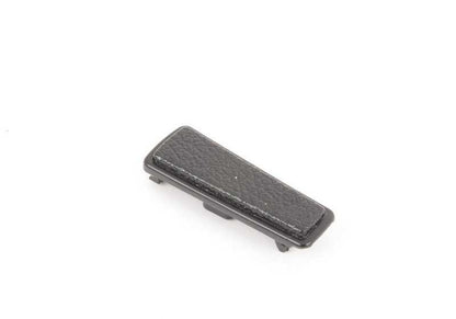 Botón de claxon OEM 32331118902 para BMW E21. Pieza original BMW.