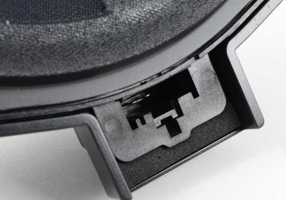Altavoz central graves OEM 65137842196 para BMW E71, E72. Parte del sistema de sonido Individual Audio. Original BMW.
