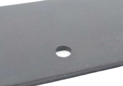 Deflector de aire delantero izquierdo OEM 51117250779 para MINI R55, R56, R57, R58, R59. Original MINI.