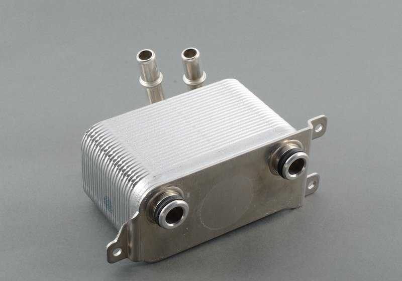 Intercambiador de calor OEM 17117534896 para BMW E60, E61, E63, E64, E65, E66. Compatible con motores N46 y N43. Original BMW.