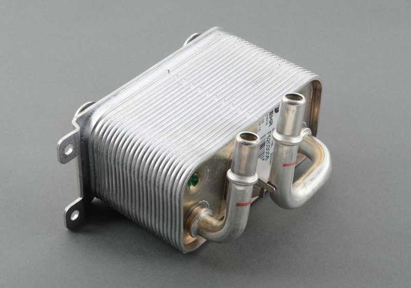 Intercambiador de calor OEM 17117534896 para BMW E60, E61, E63, E64, E65, E66. Compatible con motores N46 y N43. Original BMW.