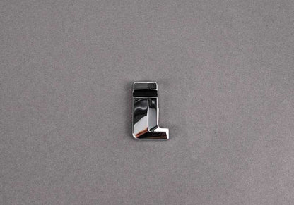 Emblema trasero adhesivo "I" OEM 51141916137 para BMW E21, E30, E12, E28, E24, E23, E32. Original BMW.