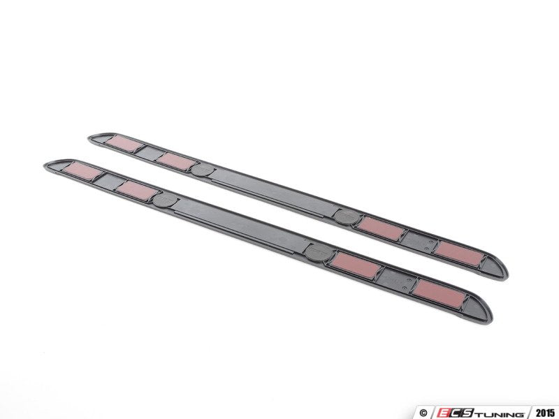 Juego de embellecedores LED para umbral de puerta OEM 51472357729 para MINI F56, F56 BEV, Cabrio F57 John Cooper Works... y más. Original MINI.