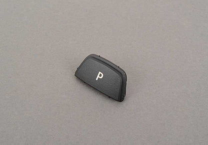 Embellecedor palanca cambios M Performance carbono OEM 61312250703 para BMW F10, F11, F06, F12, F13. Compatible con modelos con cambio automático deportivo. Original BMW.