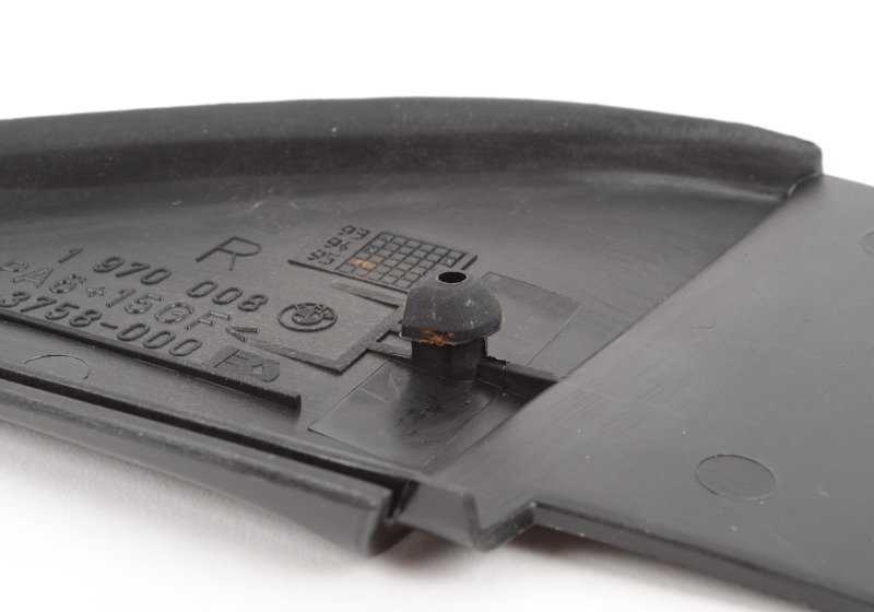Embellecedor derecho OEM 51321970008 para BMW E31. Original BMW.