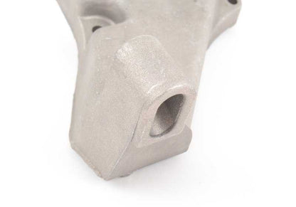 Soporte motor izquierdo OEM 11811175603 para BMW E28. Repuesto para sistema de motor y suspensión del motor. Original BMW.