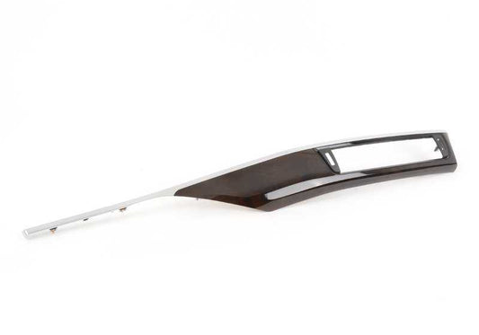 Moldura salpicadero pasajero en raíz de nogal brillante OEM 51459231229 para BMW F30, F31, F32, F33, F34, F36. Acabado cromado perlado. Original BMW.
