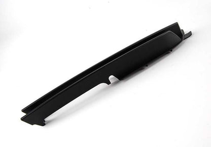 Rejilla delantera derecha (parcialmente abierta) OEM 51117032614 para BMW E46. Original BMW.