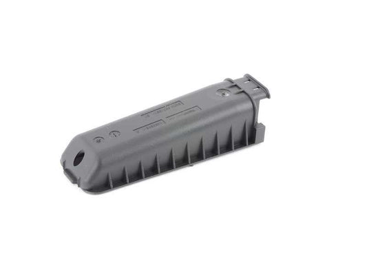 Tapa protectora conector 47 polos OEM 61136931961 para BMW E36, G05, G18, F95, G06, F96, G07, G09, Z3. Compatible con modelos como X5 M, XM, M50i, entre otros. Original BMW.