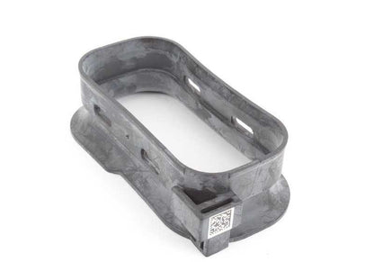 Tubo de admisión delantero OEM 13718622986 para BMW F20, F21, F22, F23, F87, F30, F31, F34, F35, F32, F33, F36. Original BMW.