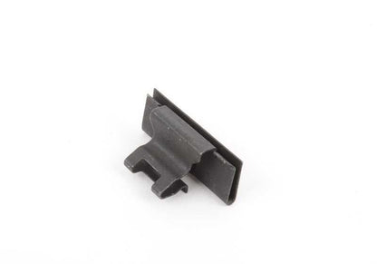 BMW G22, G23, G82, G83, F07, F06, F13, F13, F91, F92, F93, G14, G15, G16, I12, I20, E70, G29 (OEM 51417022046). BMW original