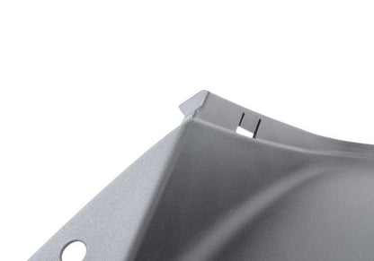Embellecedor trasero OEM 51128038981 para BMW F10. Original BMW.
