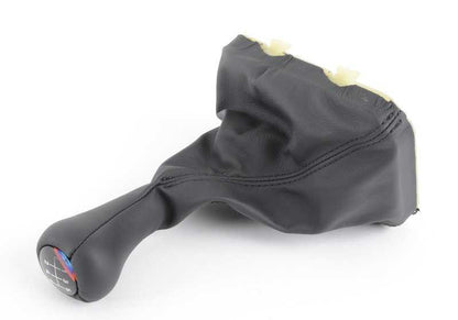 Fuelle de palanca de cambio en cuero Walk-Nappa OEM 25111221823 para BMW E31. Original BMW.