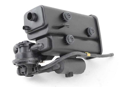 Filtro de carbón activo OEM 16131183573 para BMW E39 y E38. Componente del sistema de ventilación del depósito de combustible. Original BMW.