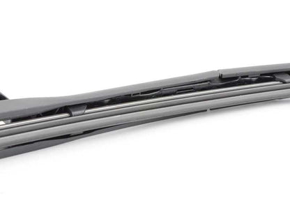 Front windshield wiper blades for BMW F15, F16, F85, F86. Original BMW.