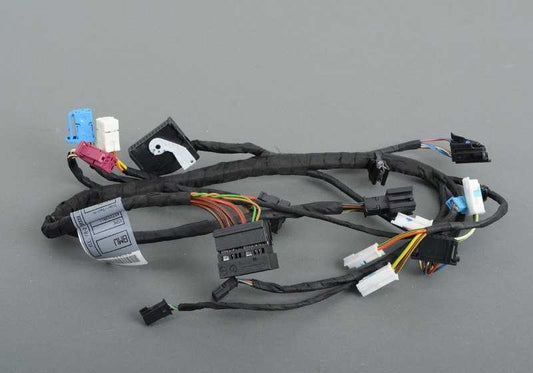 Cableado asiento conductor OEM 61129131728 para BMW E81, E82, E88, E92. Original BMW.
