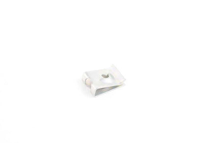 OEM 51457032762 Porca de folha para BMW E81, E82, E87, E88, E46, F01, F02, E83, E70, E71, E72. BMW original.