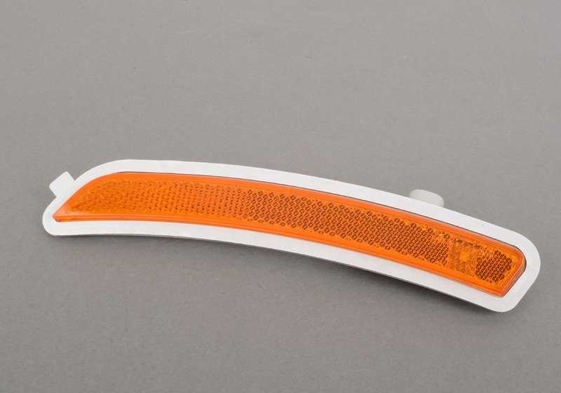 Piloto lateral delantero derecho OEM 63137298338 para MINI F55, F56, F57. Luz de posición lateral original MINI.