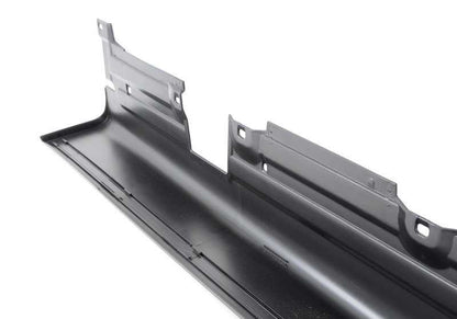 Couvercle latéral côté gauche OEM 51718240425 pour BMW E38 (série 7). Pièce BMW originale. Couleur noire idéale pour le remplacement dans la jupe de voiture latérale.