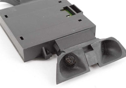 Modulo Ultrasonide OEM 65756938048 per BMW E46, E39, E38. Sensore di allarme interno per sistemi antidheft originali. Compatibile con diversi modelli. BMW originale.