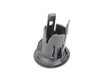 Soporte sensor parking trasero izquierdo OEM 51123402839 para BMW X3 E83 (todos los modelos: 2.0d, 2.0i, 2.5i, 3.0d). Pieza original BMW.