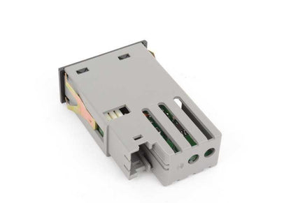 Interruptor de sonido espacial OEM 61318363679 para BMW E46. Original BMW.