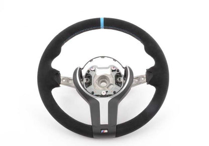 Volante M Performance de Alcántara y carbono OEM 32302253653 para BMW F10, F06, F12, F13 (M5 y M6 desde 07/2013). Original BMW.