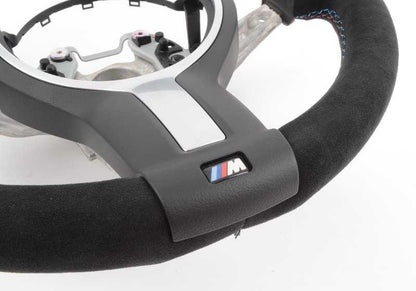 Volante M Performance de Alcántara y carbono OEM 32302253653 para BMW F10, F06, F12, F13 (M5 y M6 desde 07/2013). Original BMW.