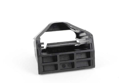 Soporte módulo radiador OEM 17117593779 para BMW F25 y F26. Original BMW.