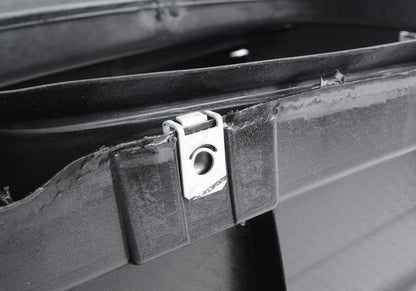 Toma de aire delantera OEM 51747210476 para BMW X3 F25 y X4 F26. Canalización de aire del motor. Original BMW.