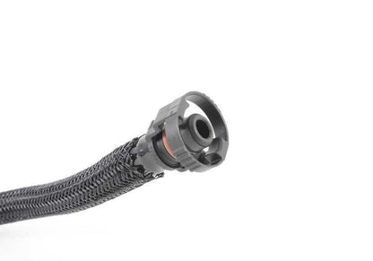 Tubo de ventilación motor OEM 11617838288 para BMW E90 M3, E92 M3, E93 M3. Compatible con versiones VA91, VA92, PM91, PM92, KG91, KG92, WD91, WD92, DX91, DX92. Original BMW.