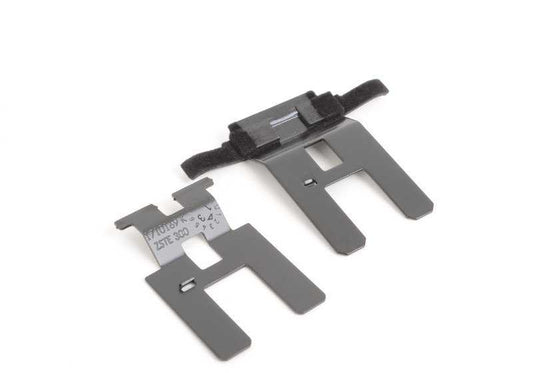 Guía deslizante techo solar OEM 54137157380 para BMW E81, E82, E87, E88, E90, E91, E92, E93. Repuesto original BMW.