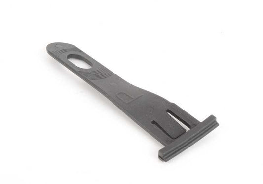 Soporte derecho OEM 51117308082 para BMW F25 y F26. Pieza de sujeción original BMW para paragolpes y otras partes del frontal. Ideal para reposición exacta sin complicaciones. Original BMW.
