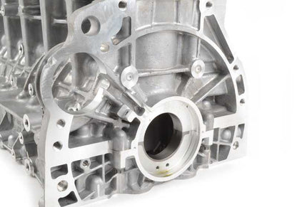 Bloque motor con pistones OEM 11112295991 para BMW E82, E88, F20 {135i, M135i} con motor N55. Compatible con cambio manual y automático. Original BMW.