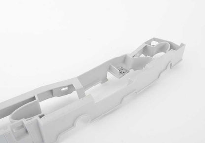 Soporte central paragolpes trasero OEM 51123414404 para BMW X3 E83 (modelos: 1.8d, 2.0d, 2.0i). Original BMW. Compatible con versiones diésel y gasolina con tracción total y cambio manual.