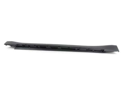 Cubierta lateral derecha OEM 51777184420 para BMW E71, E72. Original BMW.