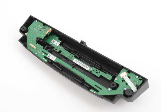 Frontblende CD pour la série BMW 5 E60, E61, série 6 E63, E64 (OEM 65836933204). BMW d'origine